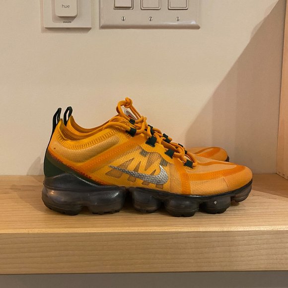 Nike Air VaporMax 2019 Canyon Gold Canyon Gold/Metallic Silver-Terra Orange - Picture 2 of 5